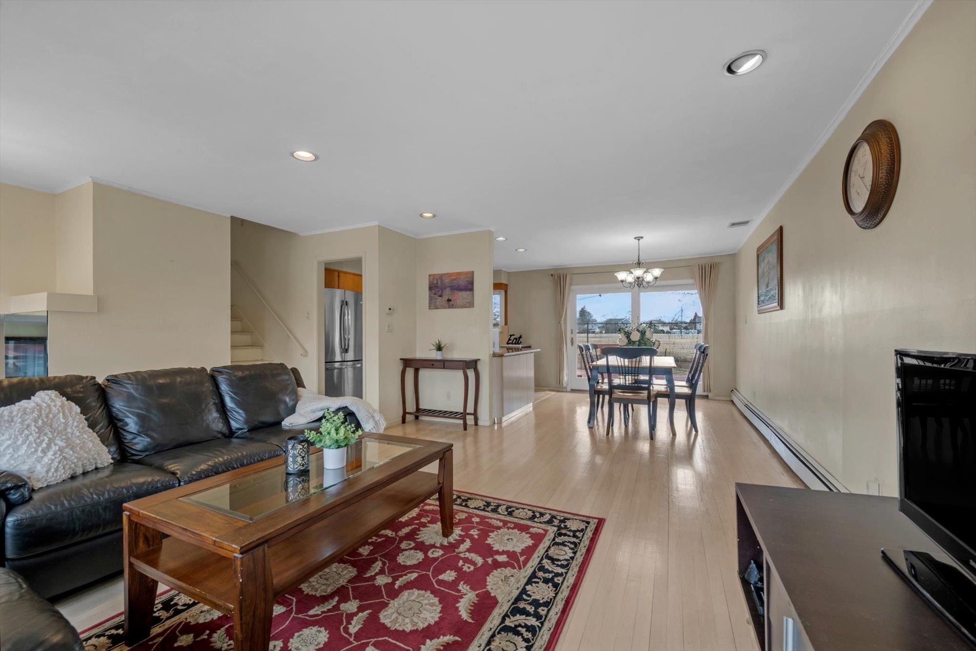 326 White Birch Lane, Jericho, New York image 5