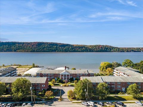 49 Maple Avenue 3A Hastings-on-Hudson NY 10706