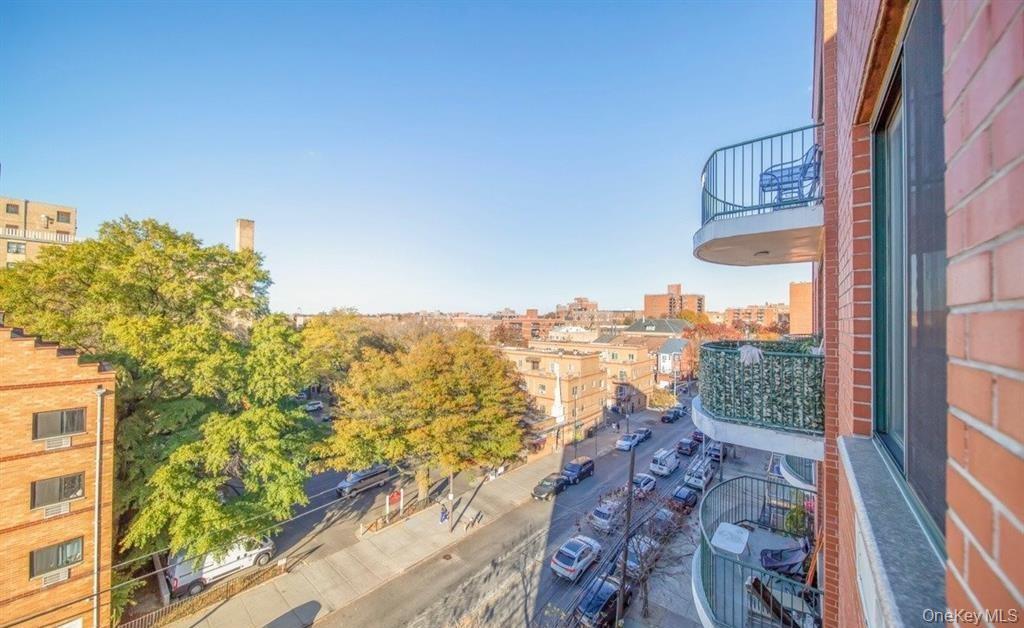 136-16 35th Avenue 7C