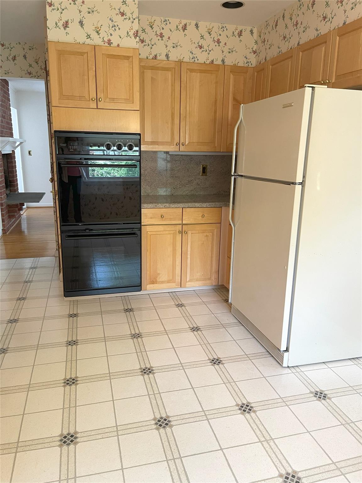 190 Albemarle Road, White Plains, New York image 15