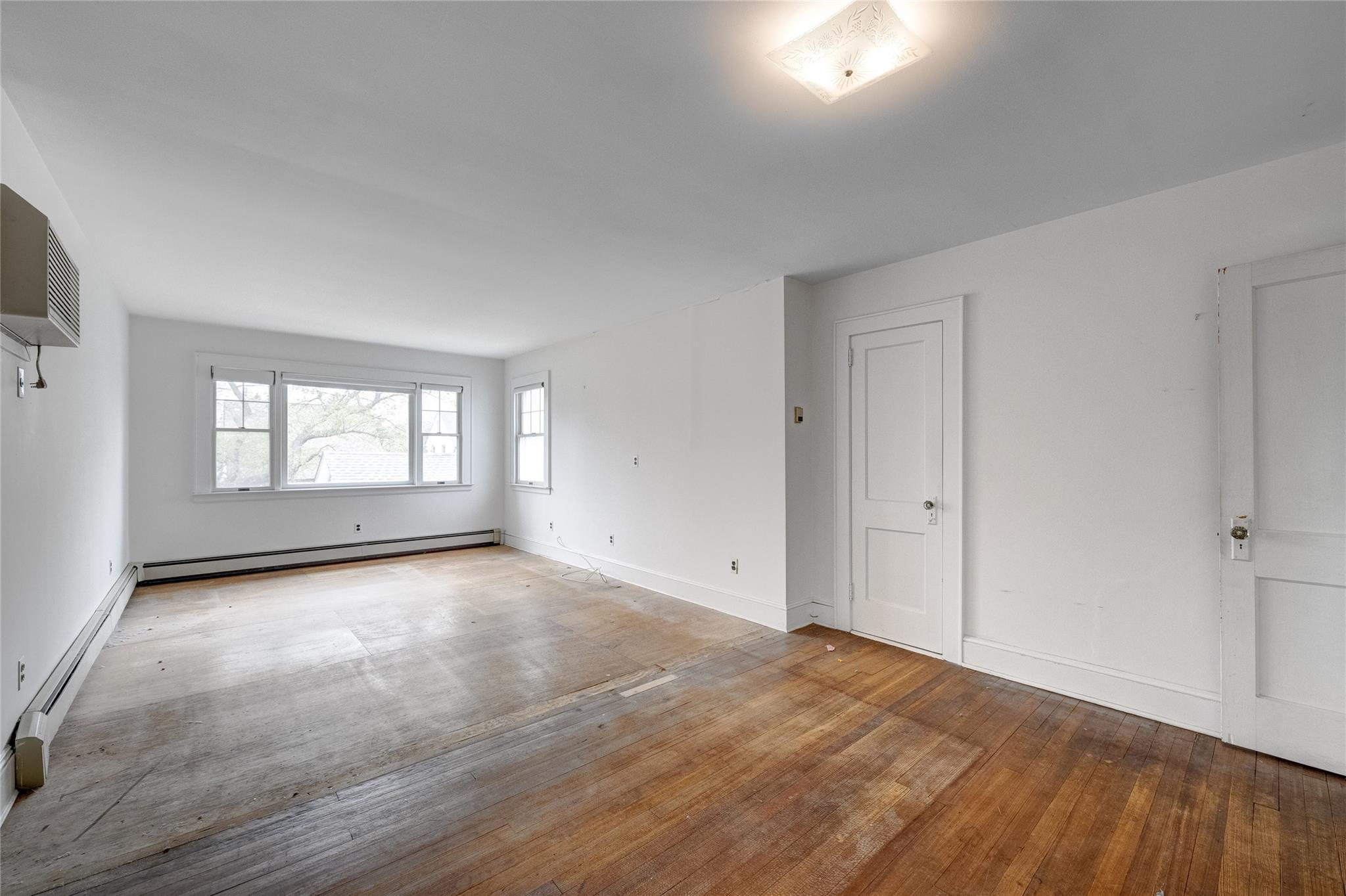 106 Sycamore Street, West Hempstead, New York image 11