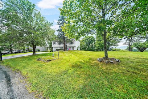 7 Tufts Lane Highland Mills NY 10930
