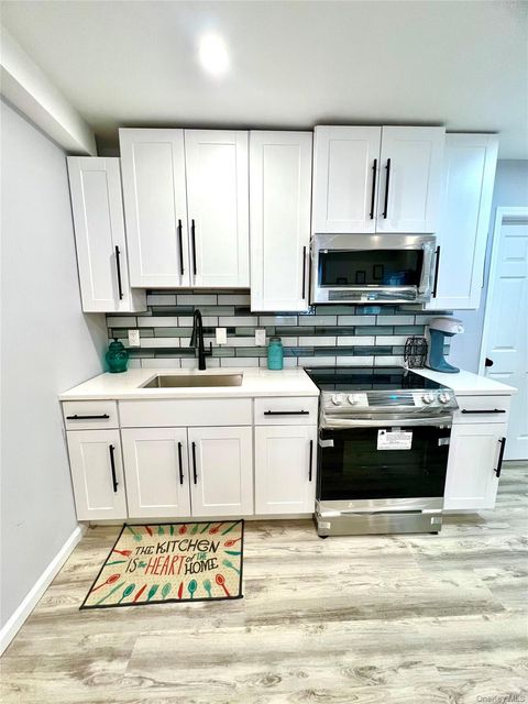 Photo of 128 W Main Street #2, Middletown, NY 10940 (MLS # 989459)