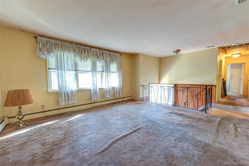 Photo of 211 Matthews Road, Oakdale, NY 11769 (MLS # 1063157)