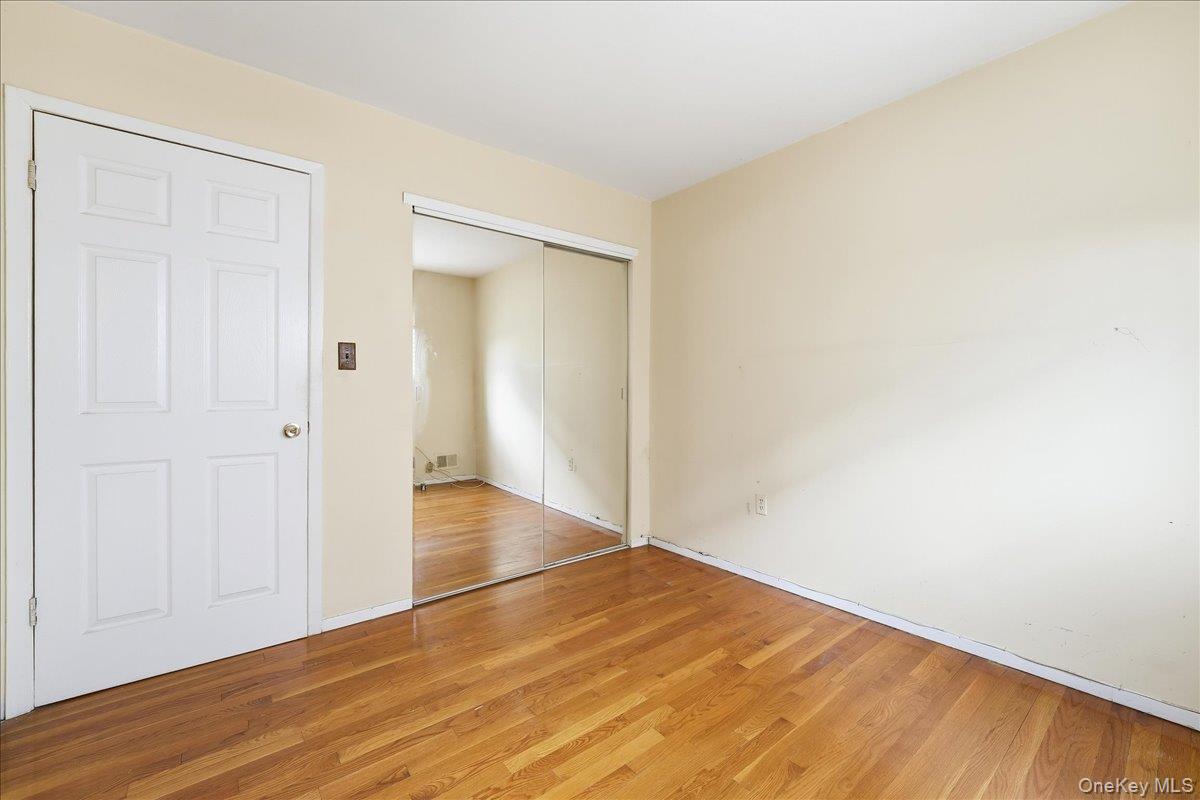 1050 Rensselaer Avenue