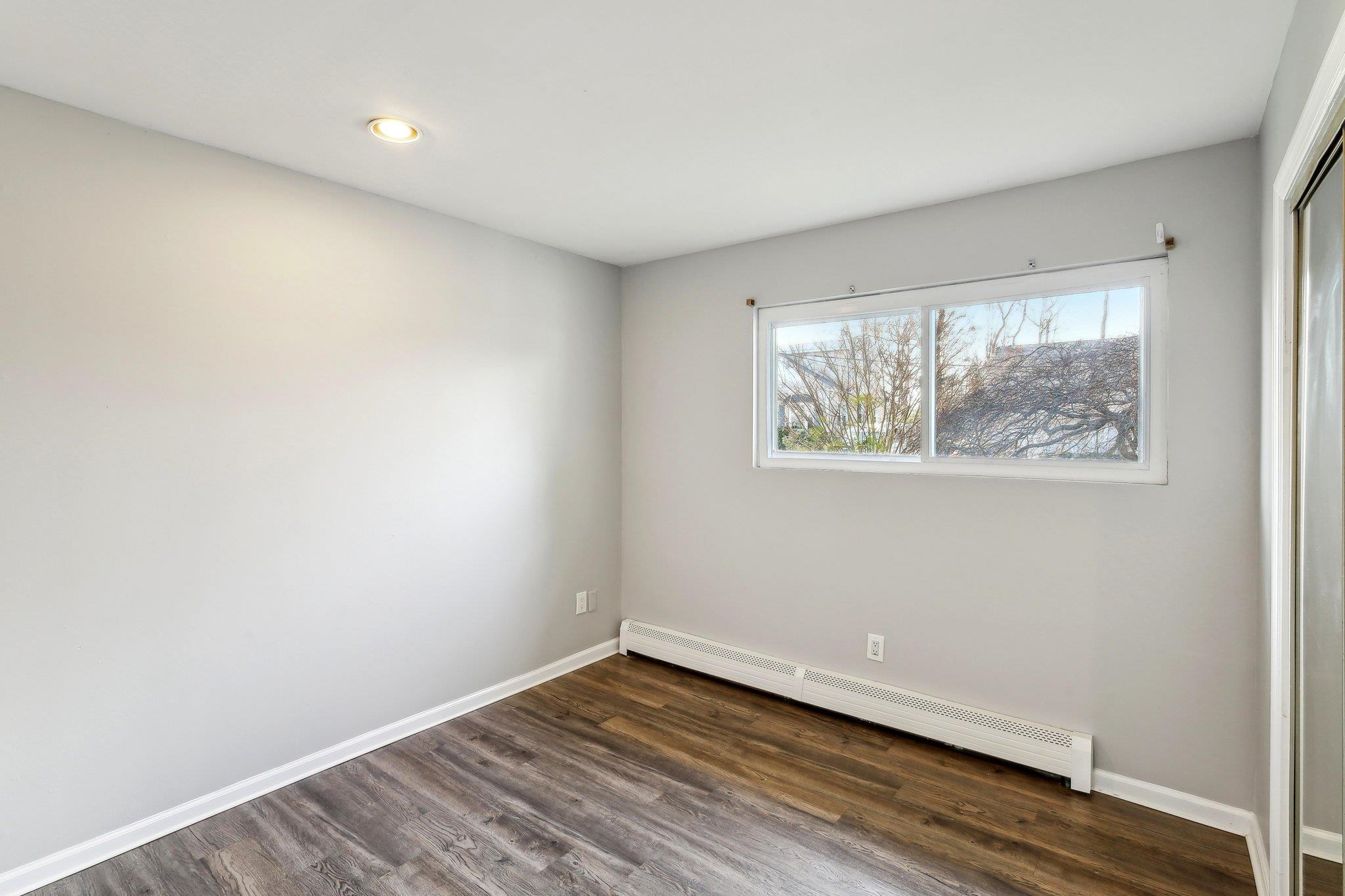 11 Dehan Street, Smithtown, New York image 27