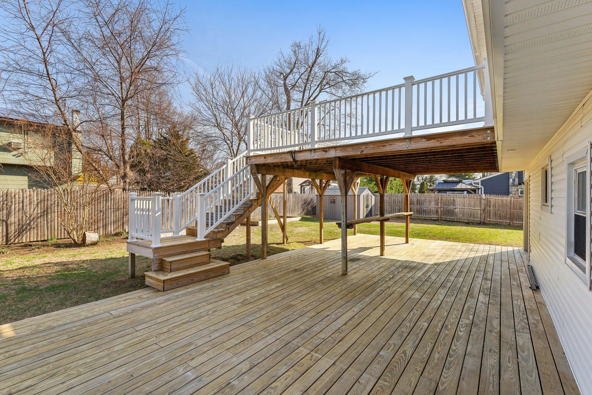 11 Dehan Street, Smithtown, New York image 38