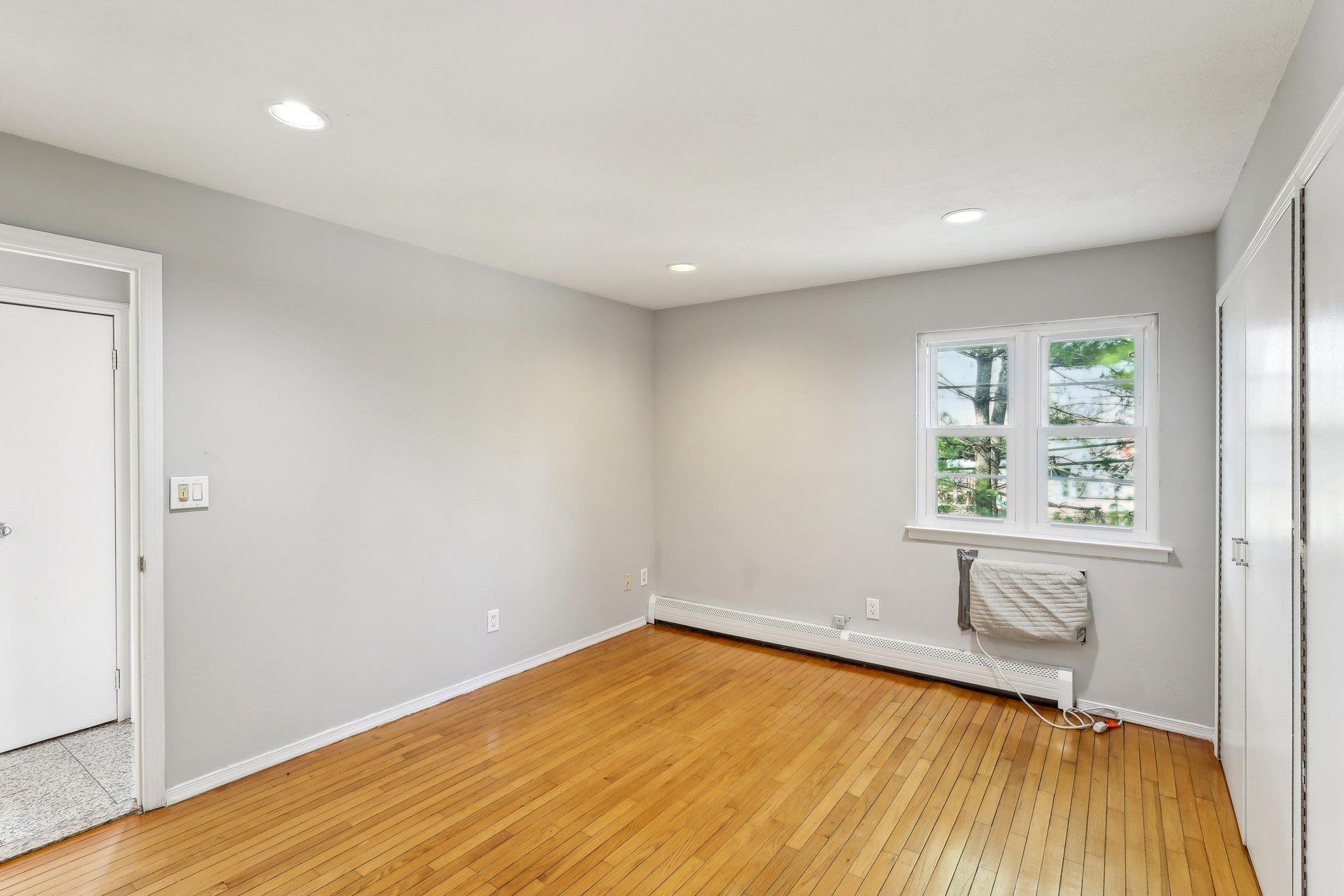 11 Dehan Street, Smithtown, New York image 20
