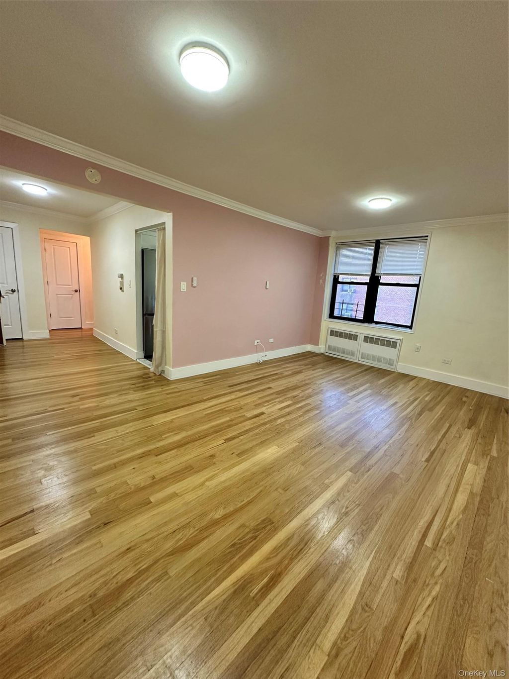 Photo of 150-29 72 Road #6, Flushing, NY 11367 (MLS # 1000889)
