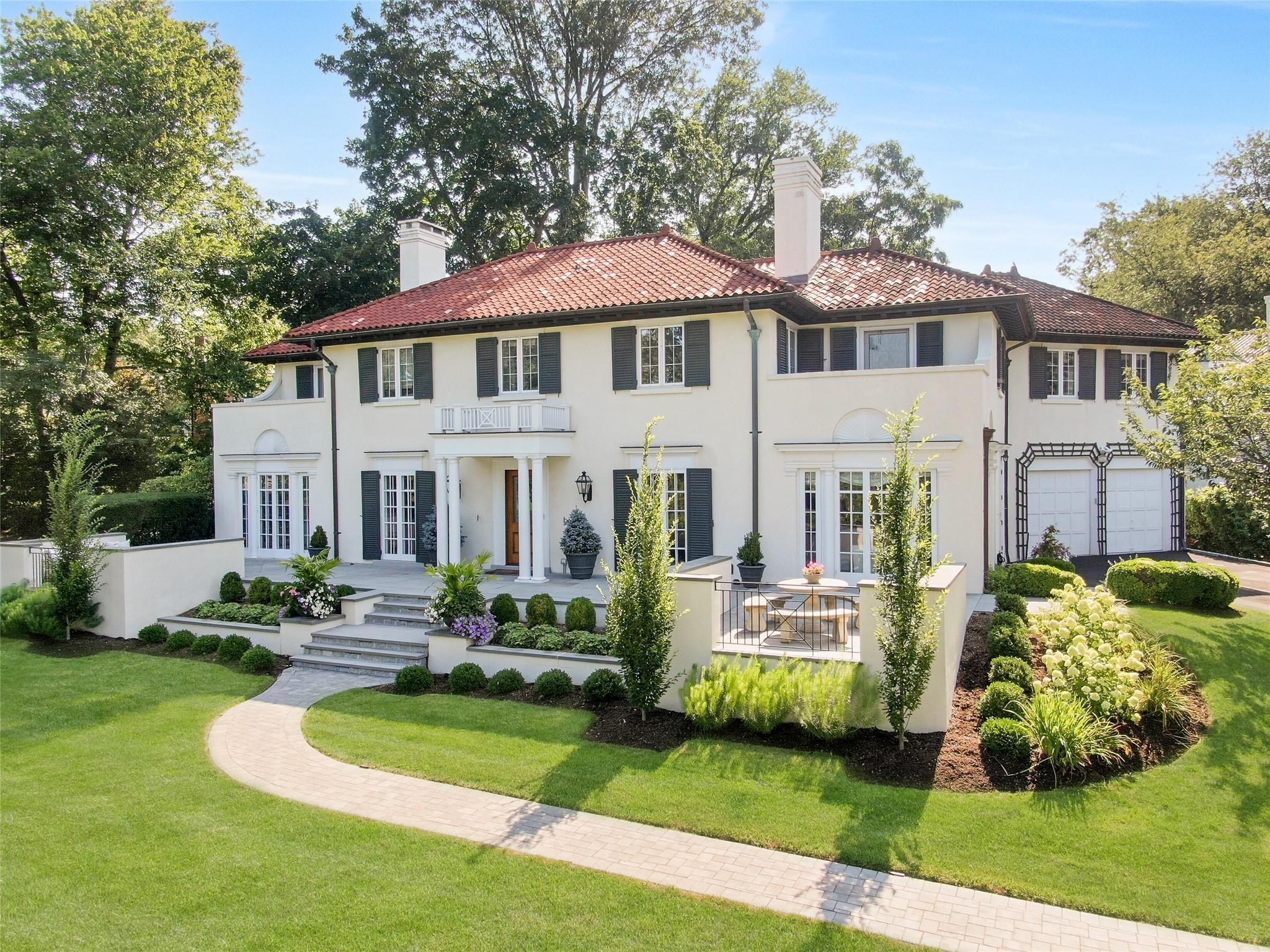 506 Highbrook Avenue, Pelham, New York image 2
