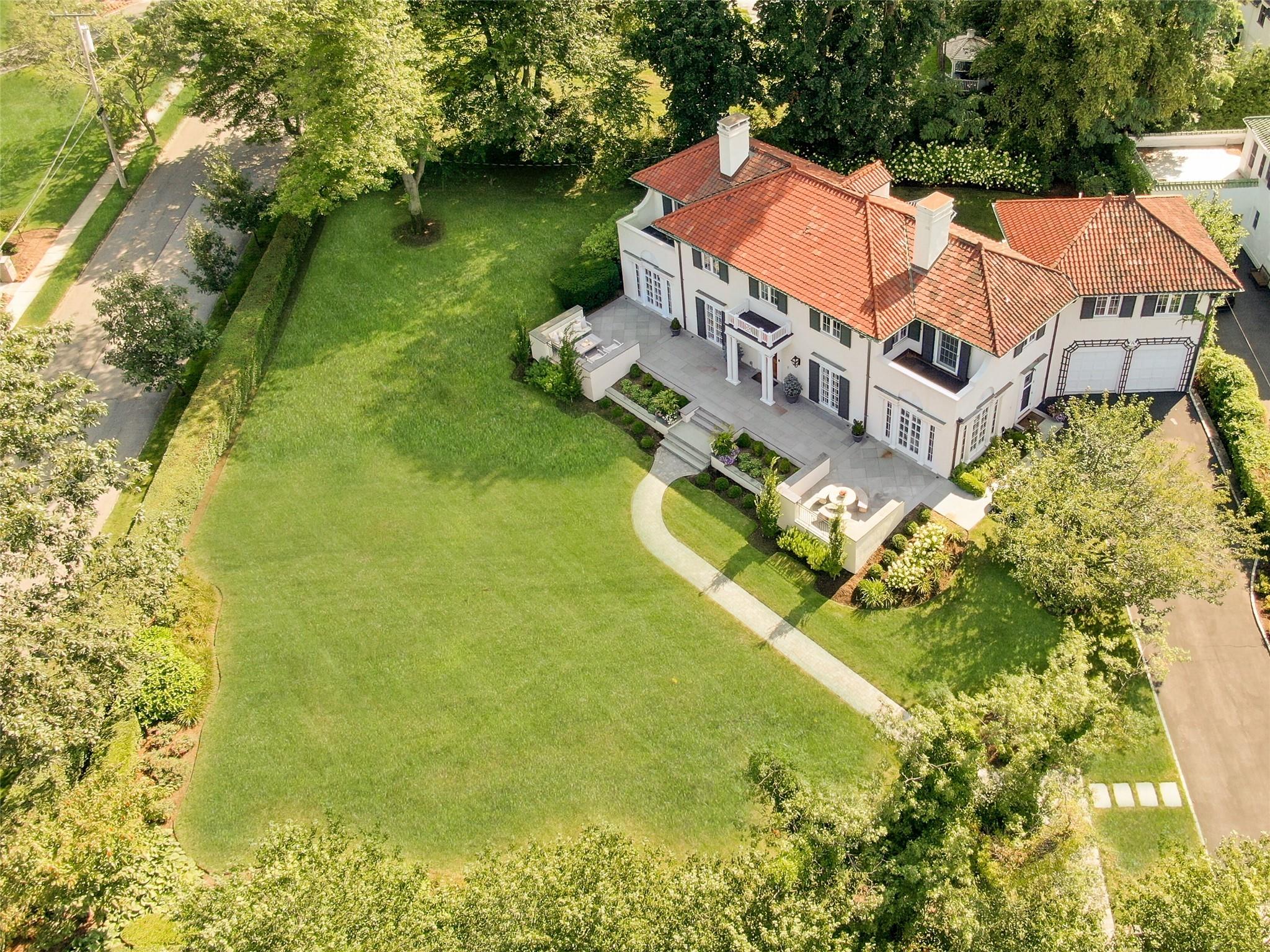 506 Highbrook Avenue, Pelham, New York image 3