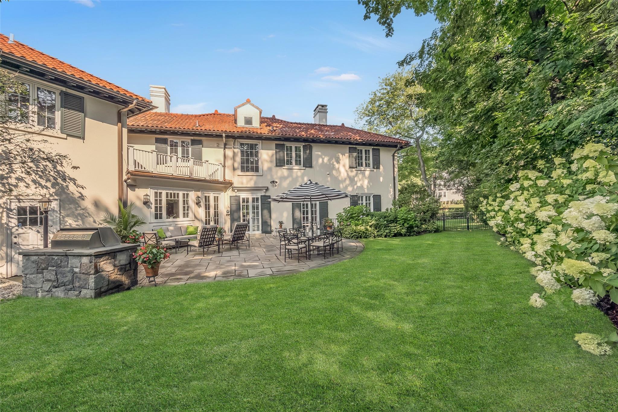 506 Highbrook Avenue, Pelham, New York image 5