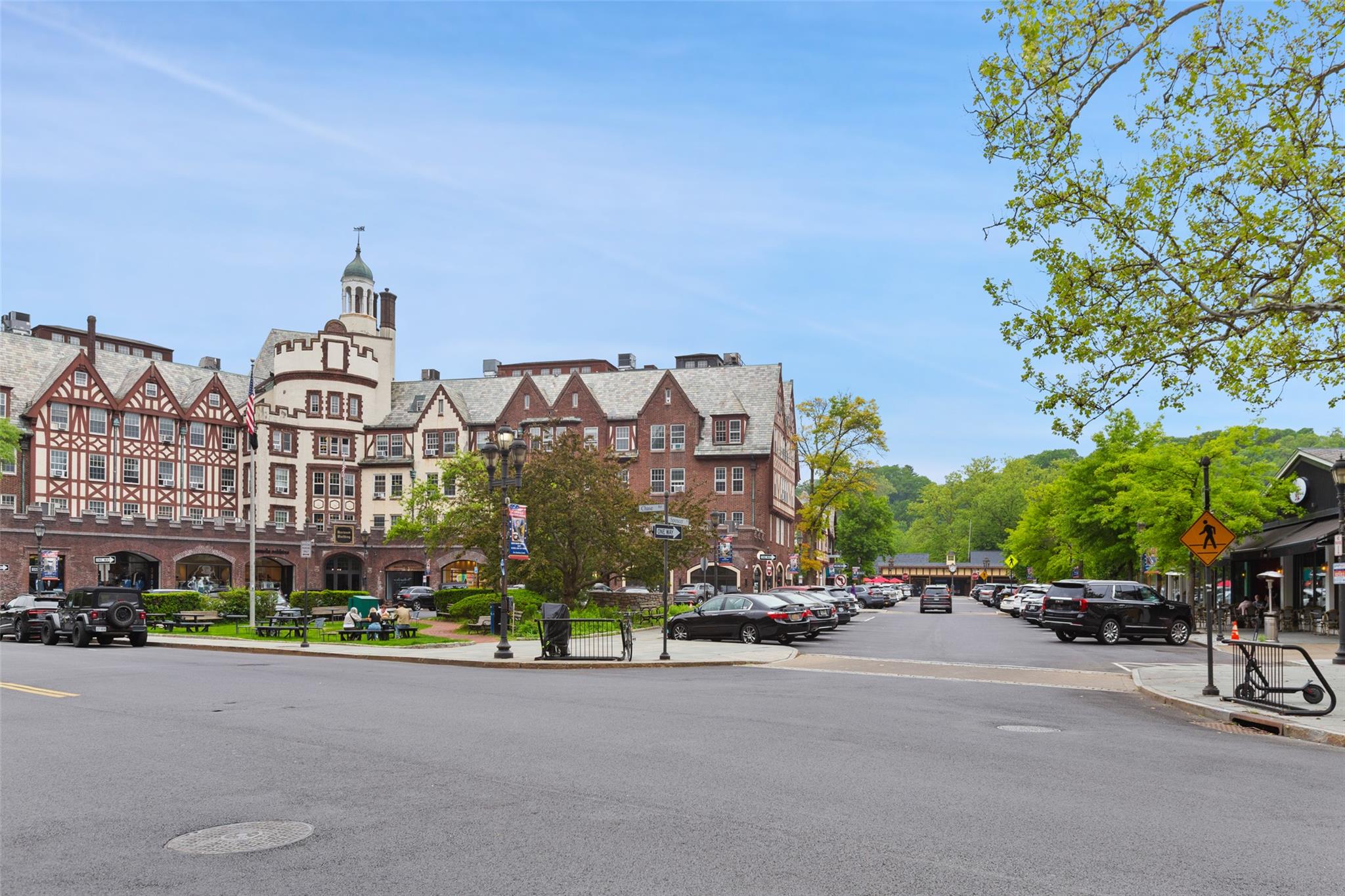 230 Garth Road #7B1, Scarsdale, New York image 21