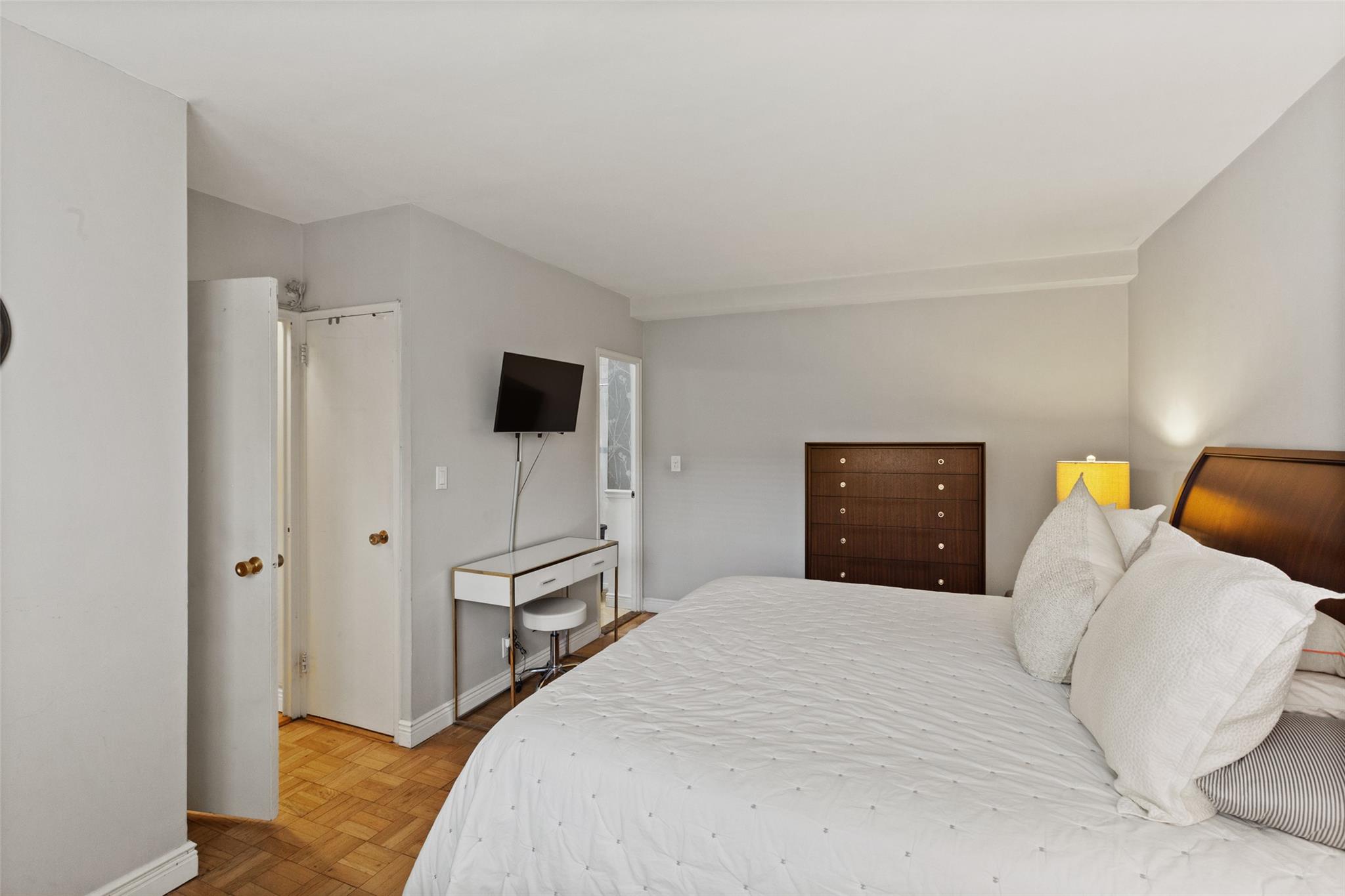 230 Garth Road #7B1, Scarsdale, New York image 13