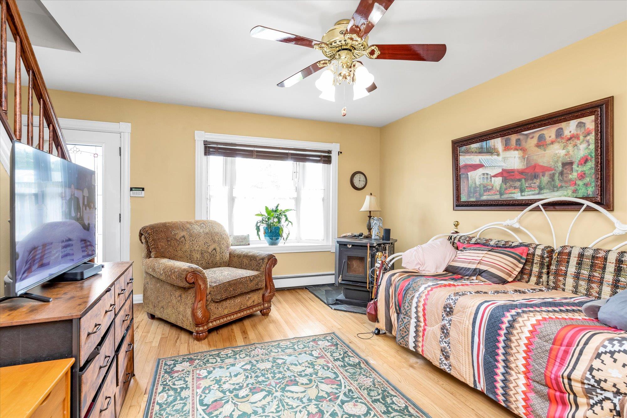 1015 Grand Boulevard