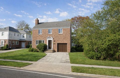 Homes For Sale - 770 Broadway<br/> Woodmere, NY 11598