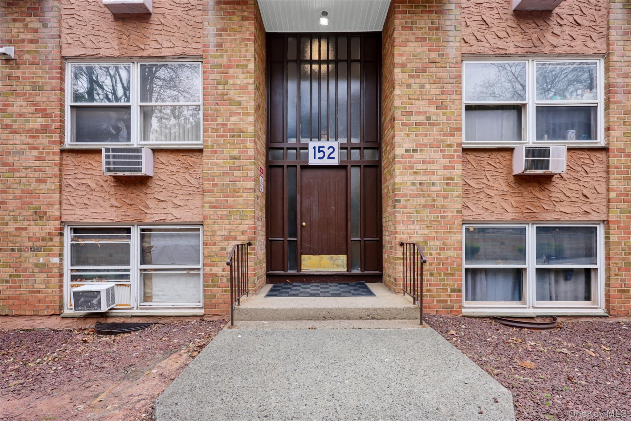 152 Kearsing Parkway F