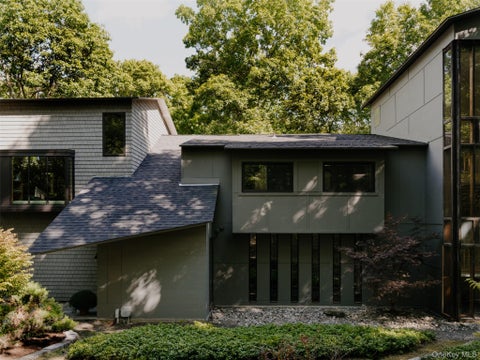 Photo for 25 Willow Glen Road, Red Hook, NY 12571 (MLS # 1052121)