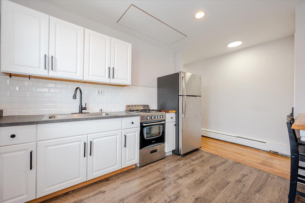 Long Beach, New York 11561, United States, 1 Bedroom Bedrooms, ,1 BathroomBathrooms,Residential,Active,80286