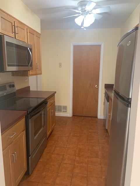 11 Sunstone Drive, Poughkeepsie, New York image 5