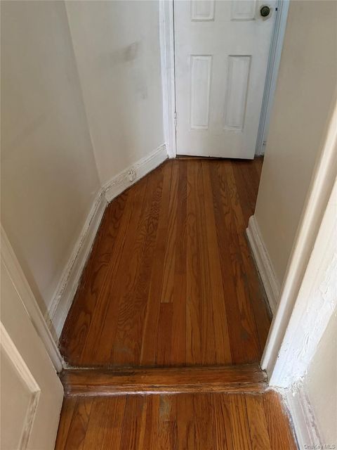 Photo of 76-12 35th Avenue #5k, Jackson Heights, NY 11372 (MLS # 1001249)