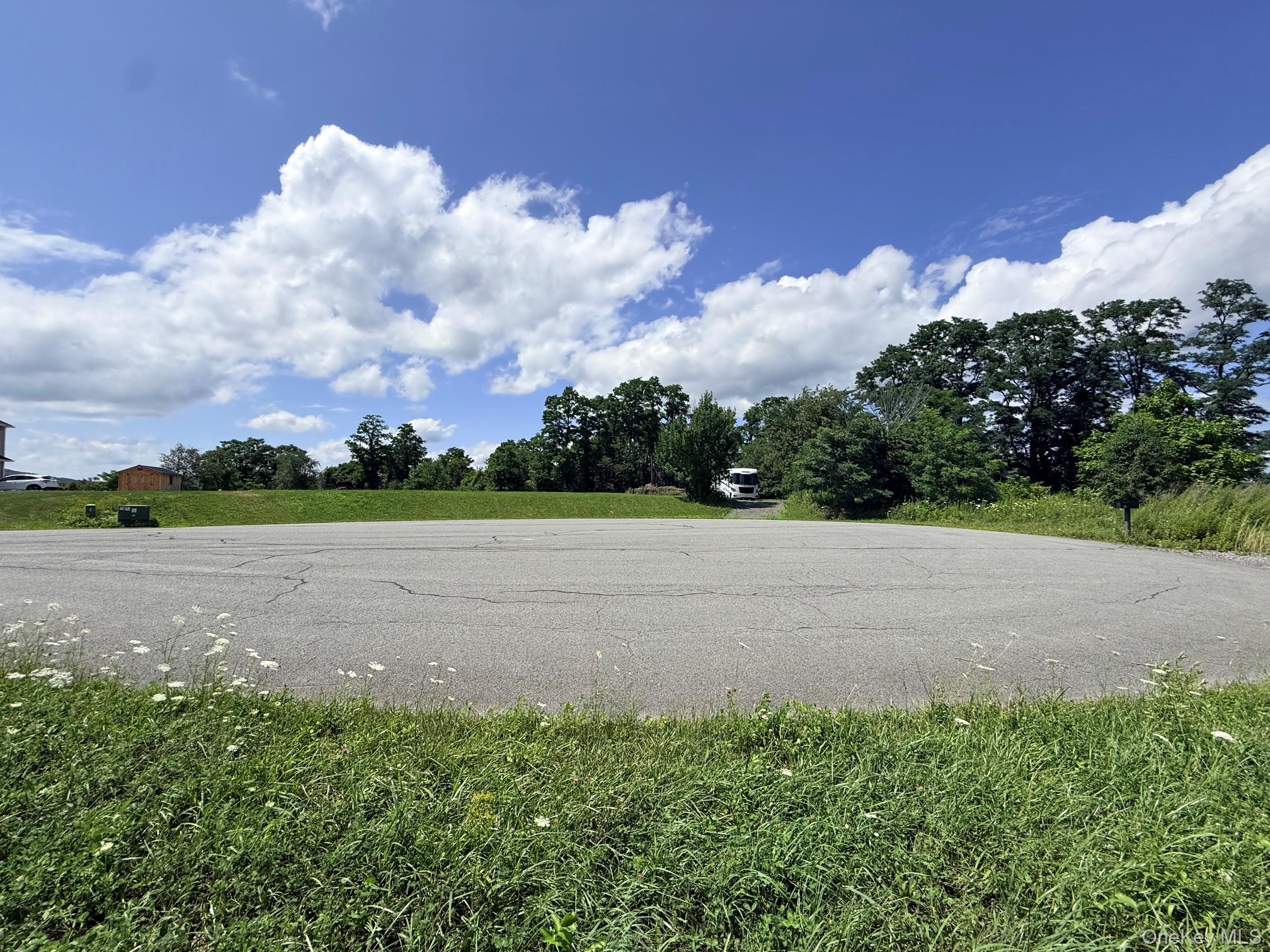 26 Quaker Hill Road
