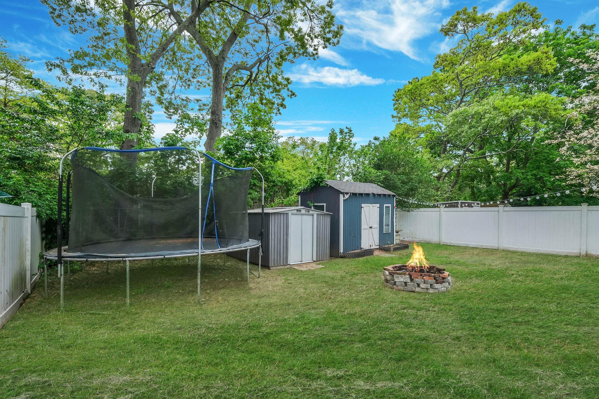 261 Lidge Drive, Farmingville, New York image 10