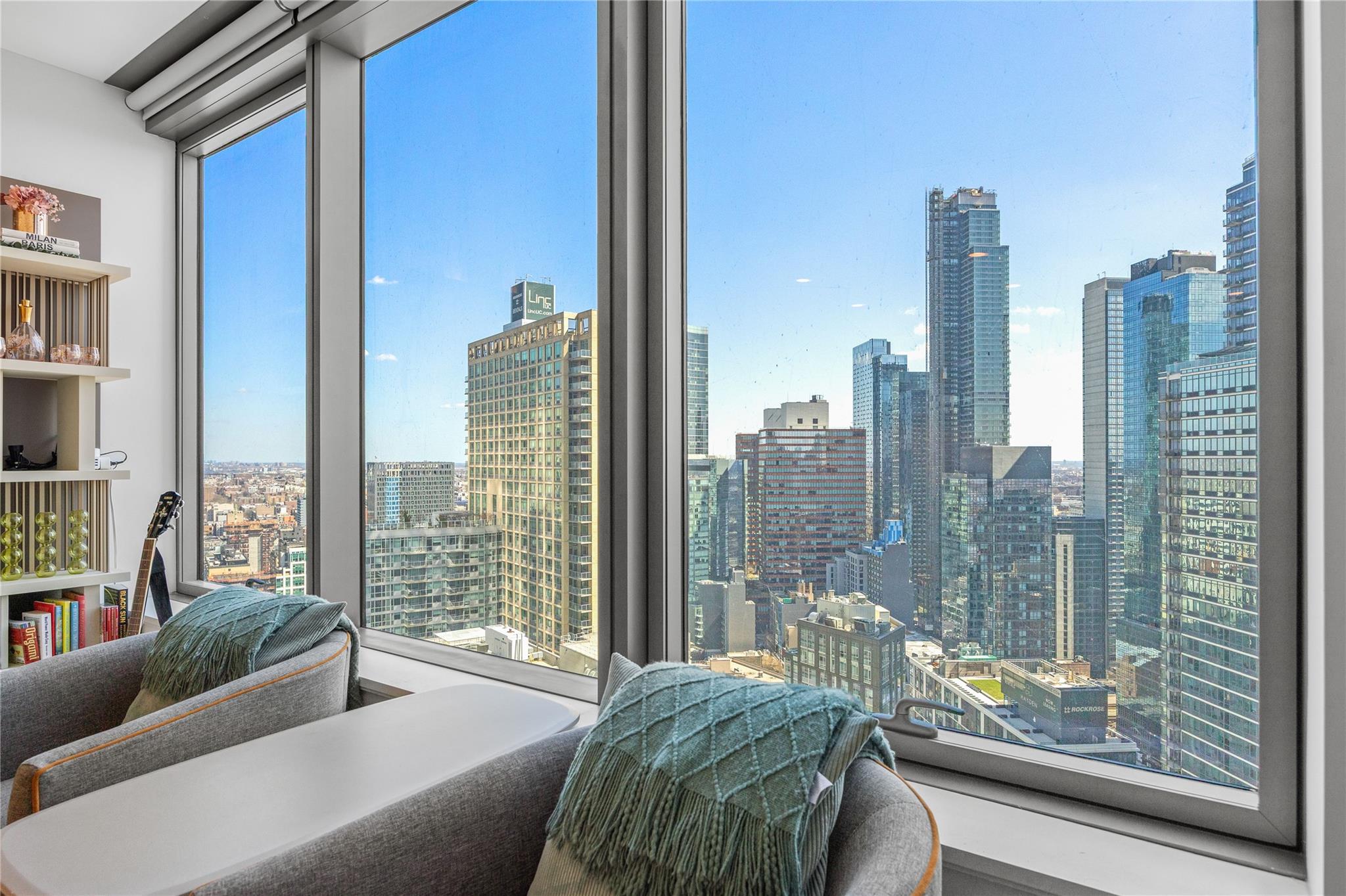 3 Court Square #3204, Long Island City, New York image 6