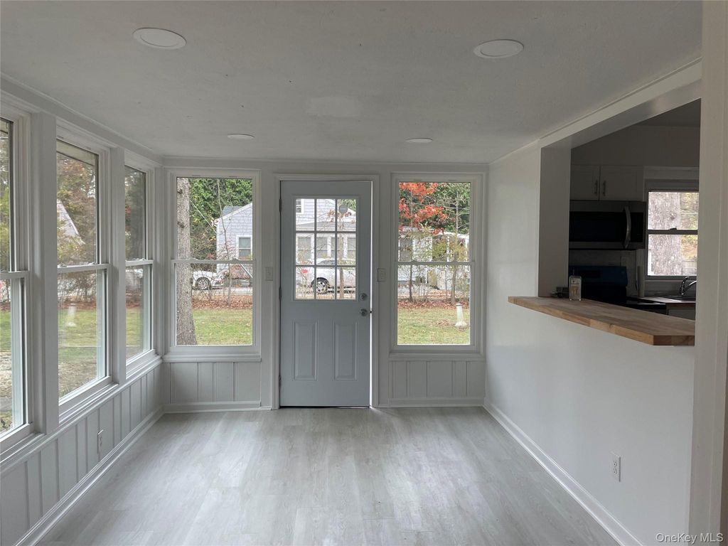 Photo of 257 Union Avenue, East Patchogue, NY 11772 (MLS # 852103)