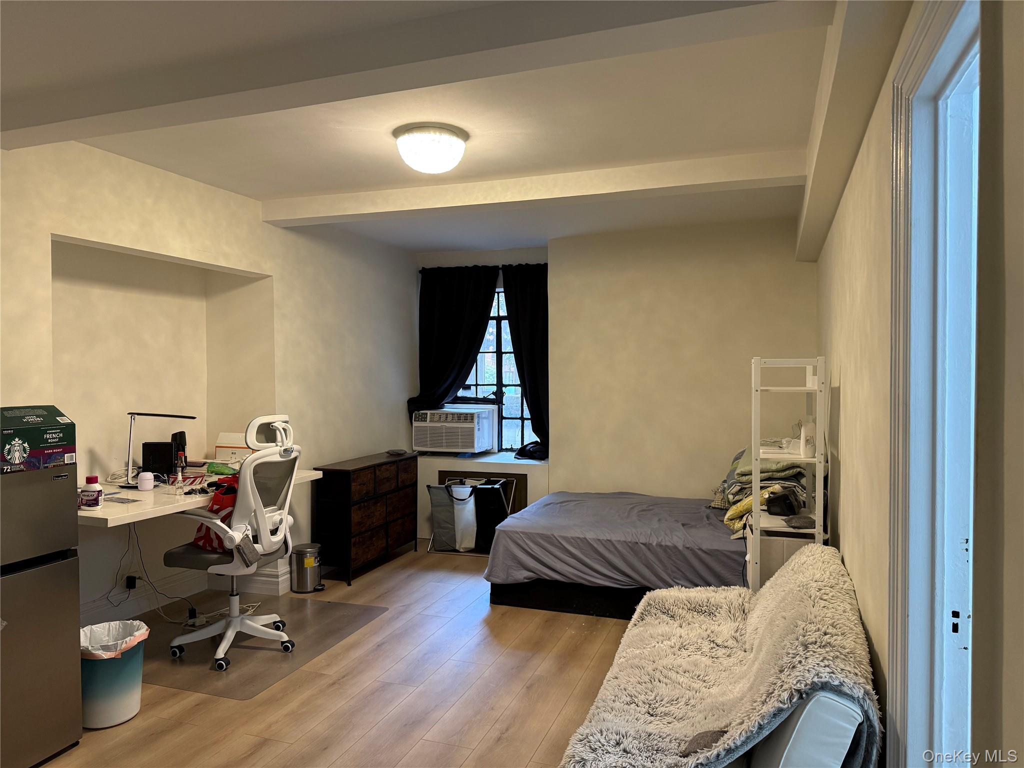 5 Tudor City Place 207