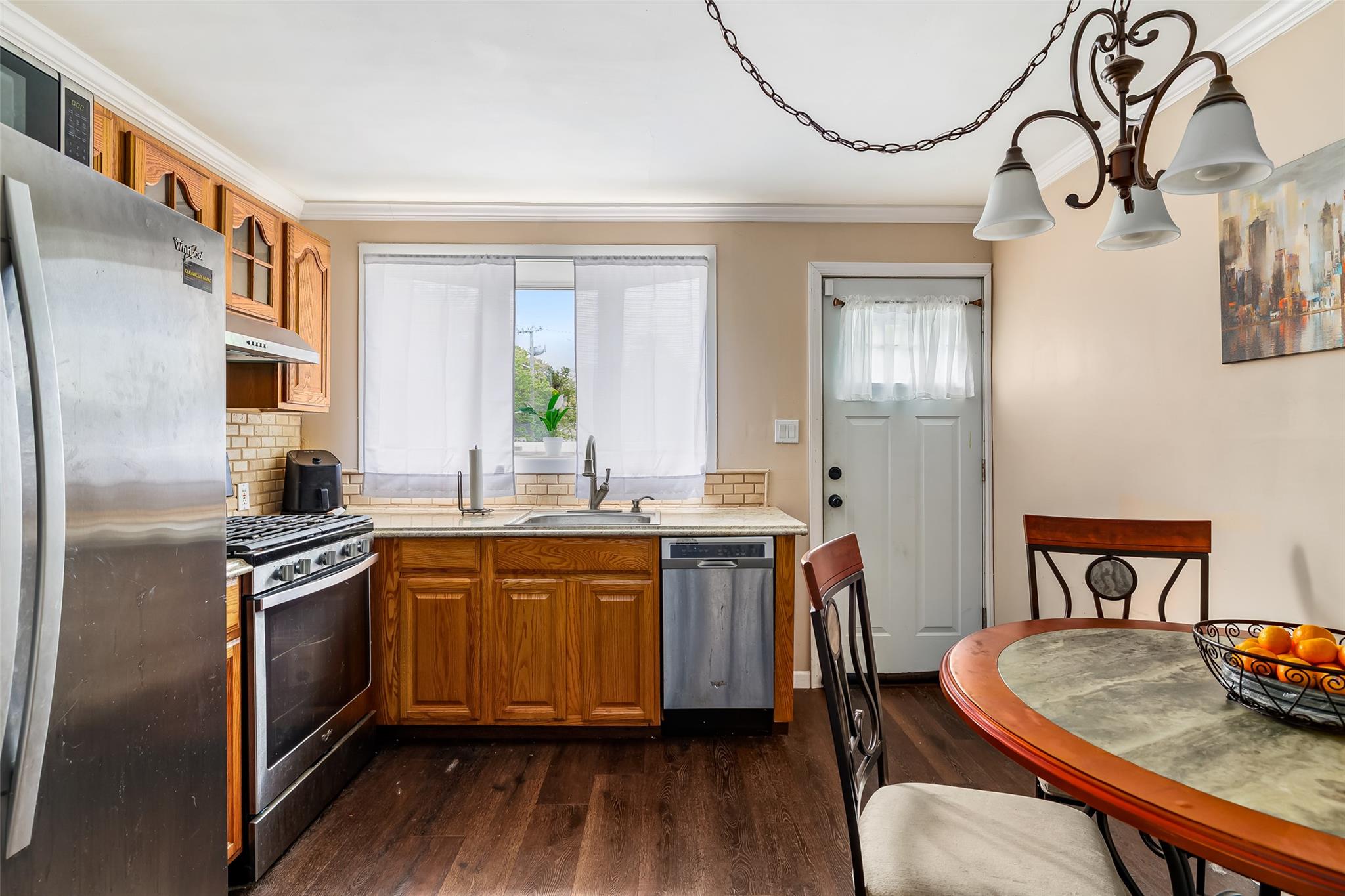 52 Robinwood Street, Mastic, New York image 8