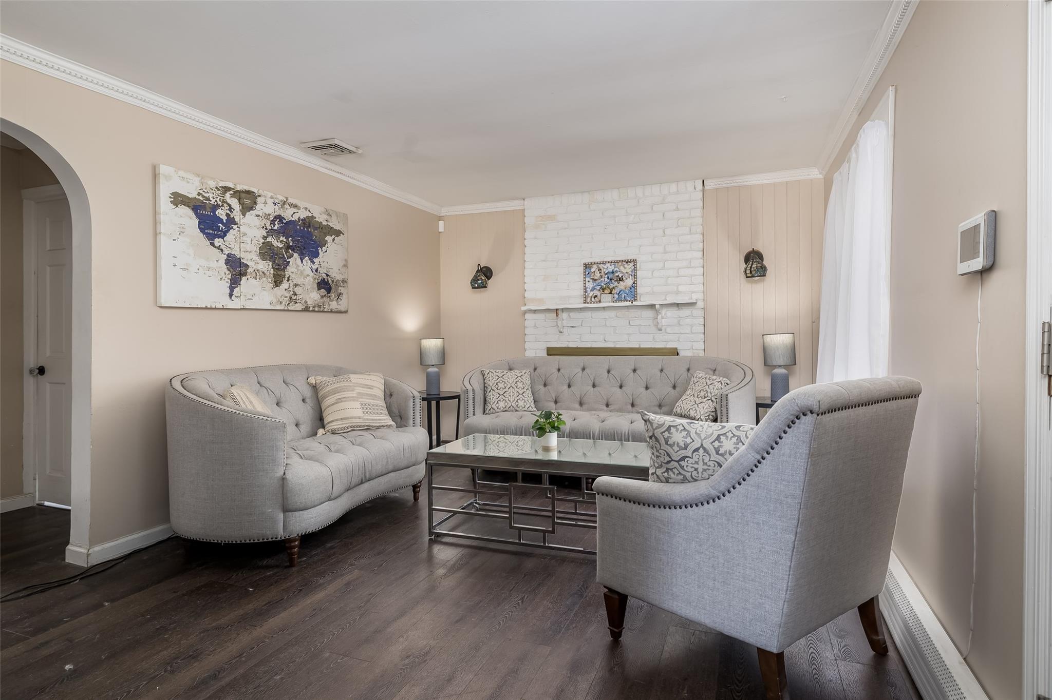 52 Robinwood Street, Mastic, New York image 5