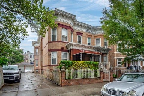 Multifamily For Sale - 515 E 26th Street<br/> Brooklyn, NY 11210
