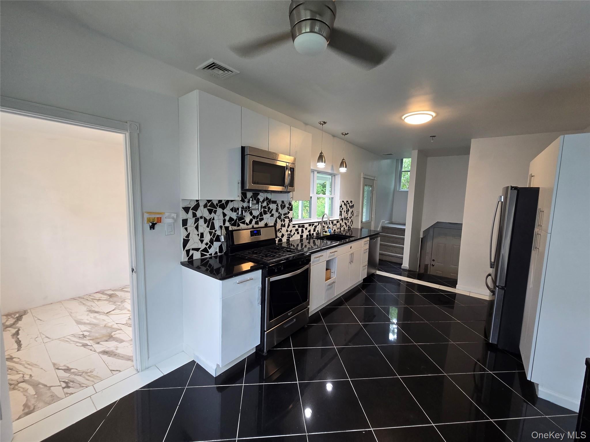 300 A Lakeside Road