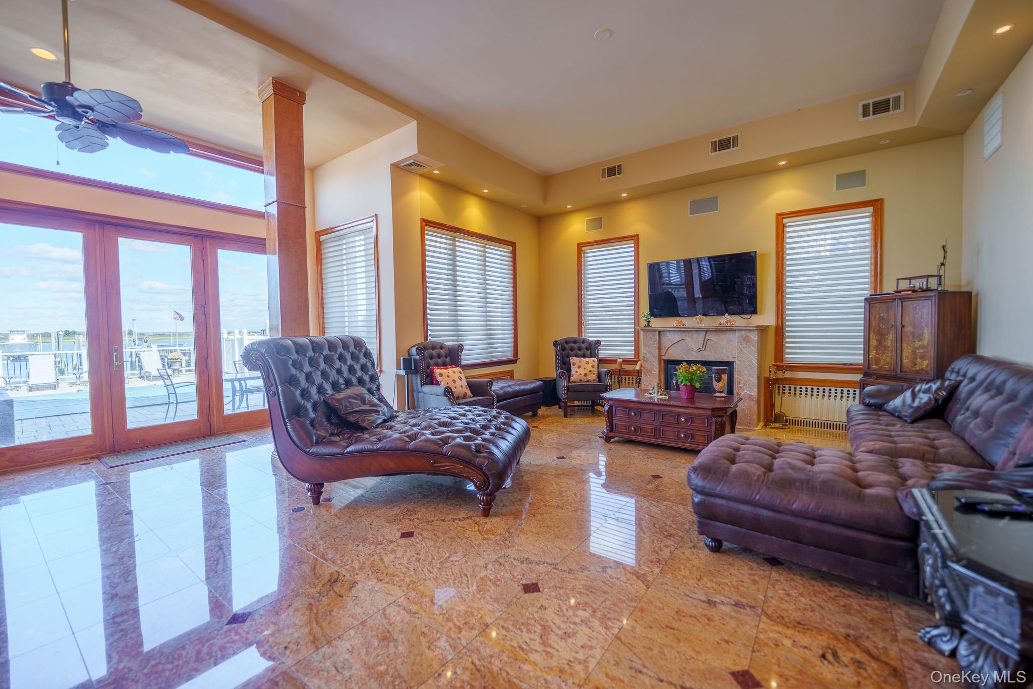 East Atlantic Beach, New York 11561, United States, 6 Bedrooms Bedrooms, ,5 BathroomsBathrooms,Residential,Coming Soon,229118