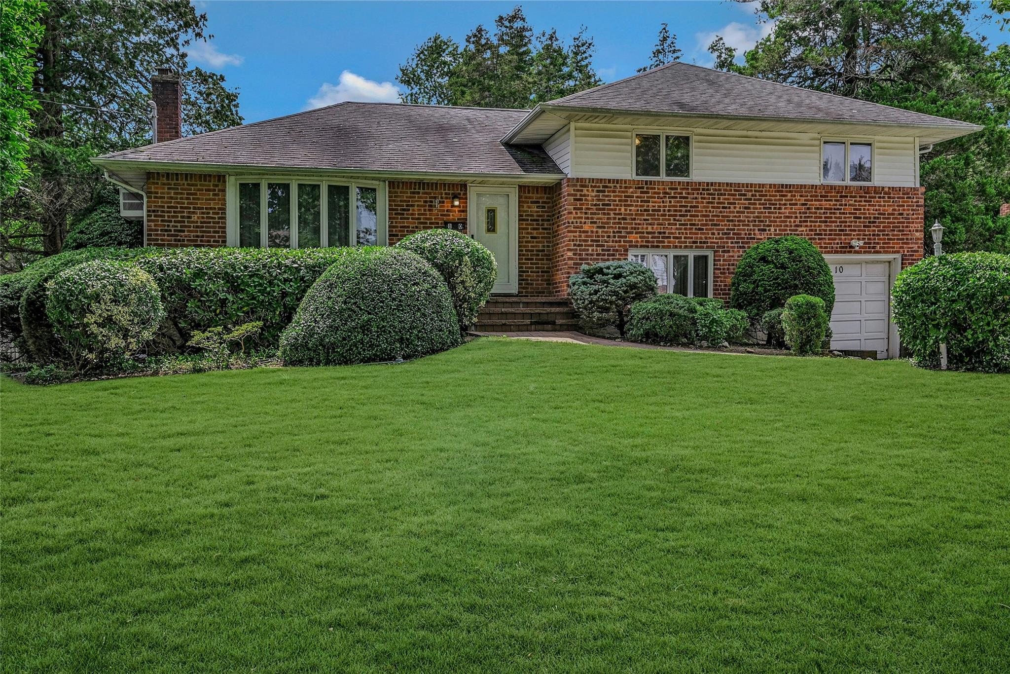 10 Orton Drive