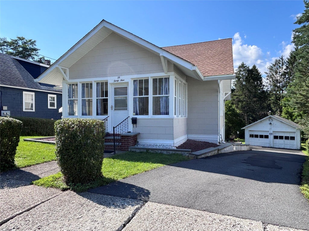 Photo of 39 California Avenue, Middletown, NY 10940 (MLS # 1063370)