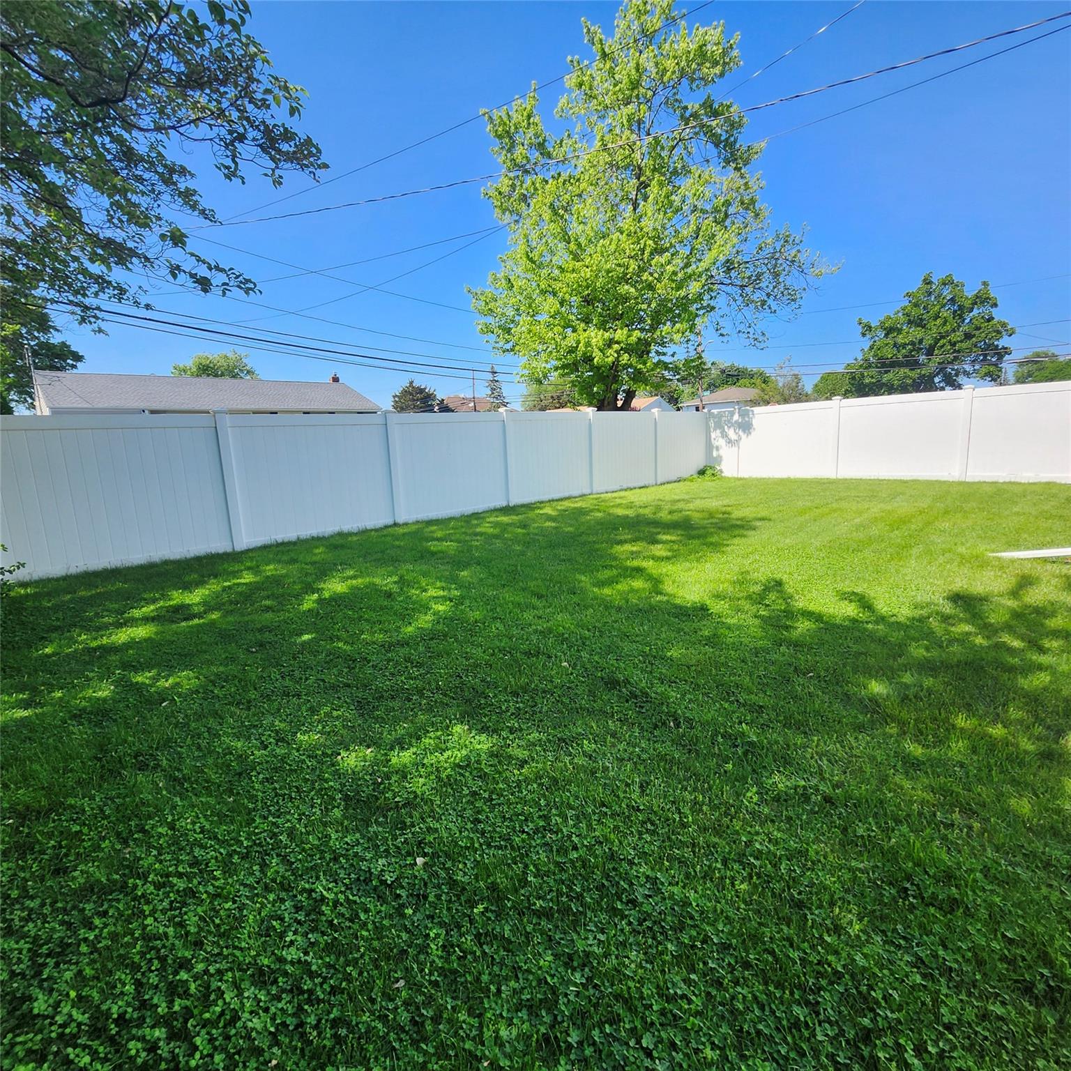 47 Barnum Avenue, Plainview, New York image 16