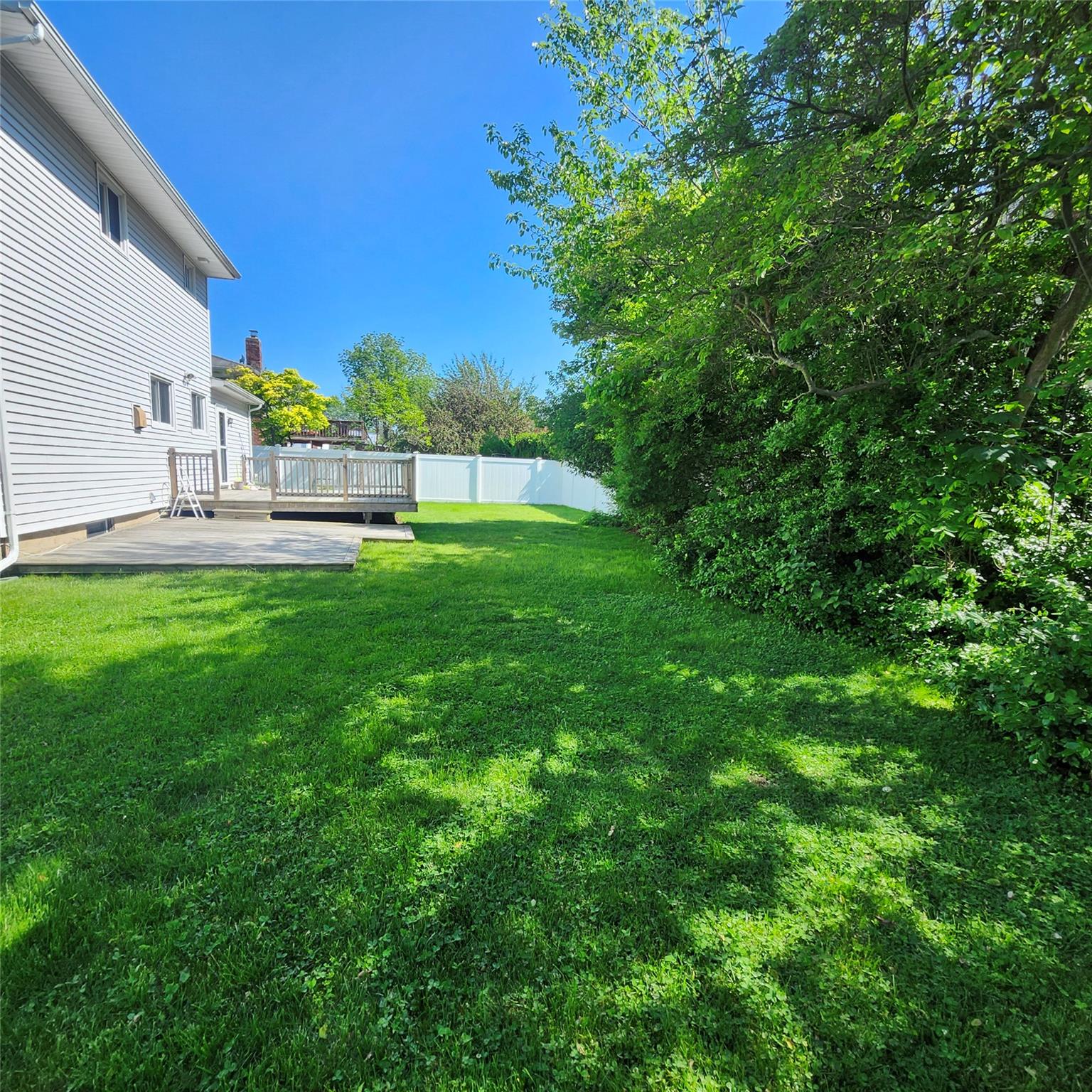 47 Barnum Avenue, Plainview, New York image 15