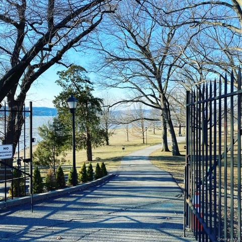 Tiny photo for 7 Dogwood Lane, Irvington, NY 10533 (MLS # 956151)