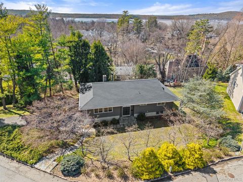 Tiny photo for 7 Dogwood Lane, Irvington, NY 10533 (MLS # 956151)