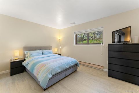 Tiny photo for 7 Dogwood Lane, Irvington, NY 10533 (MLS # 956151)