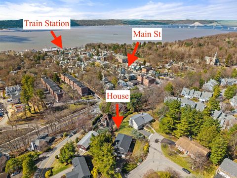 Tiny photo for 7 Dogwood Lane, Irvington, NY 10533 (MLS # 956151)