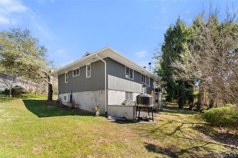 Tiny photo for 7 Dogwood Lane, Irvington, NY 10533 (MLS # 956151)