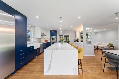 Tiny photo for 7 Dogwood Lane, Irvington, NY 10533 (MLS # 956151)