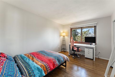 Tiny photo for 7 Dogwood Lane, Irvington, NY 10533 (MLS # 956151)