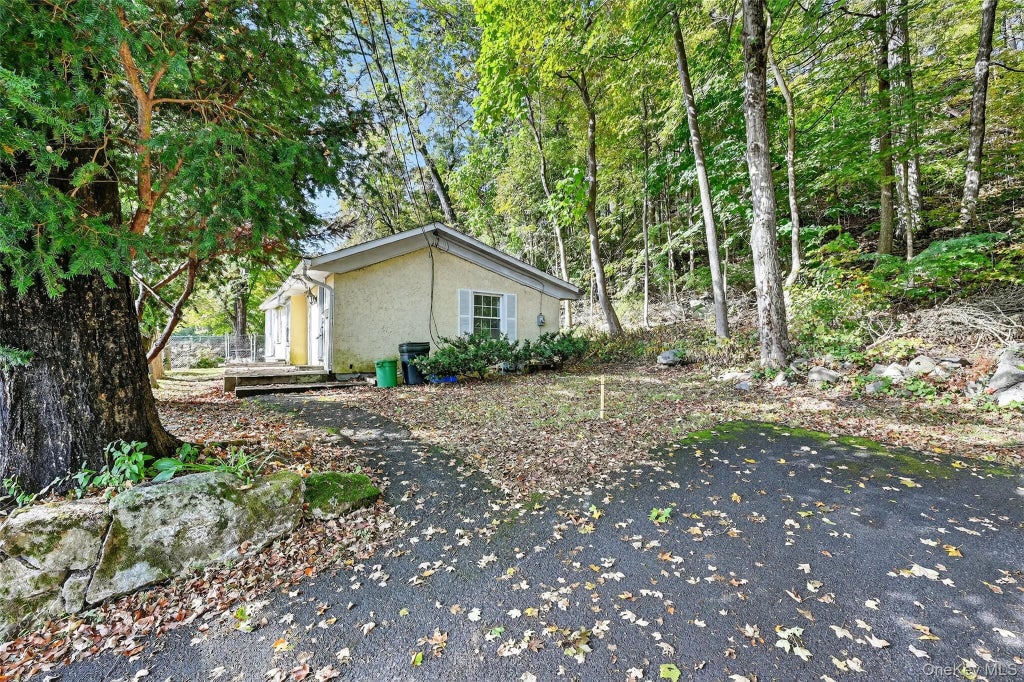 Photo of 27 Richard Street, Sloatsburg, NY 10974 (MLS # 1048407)