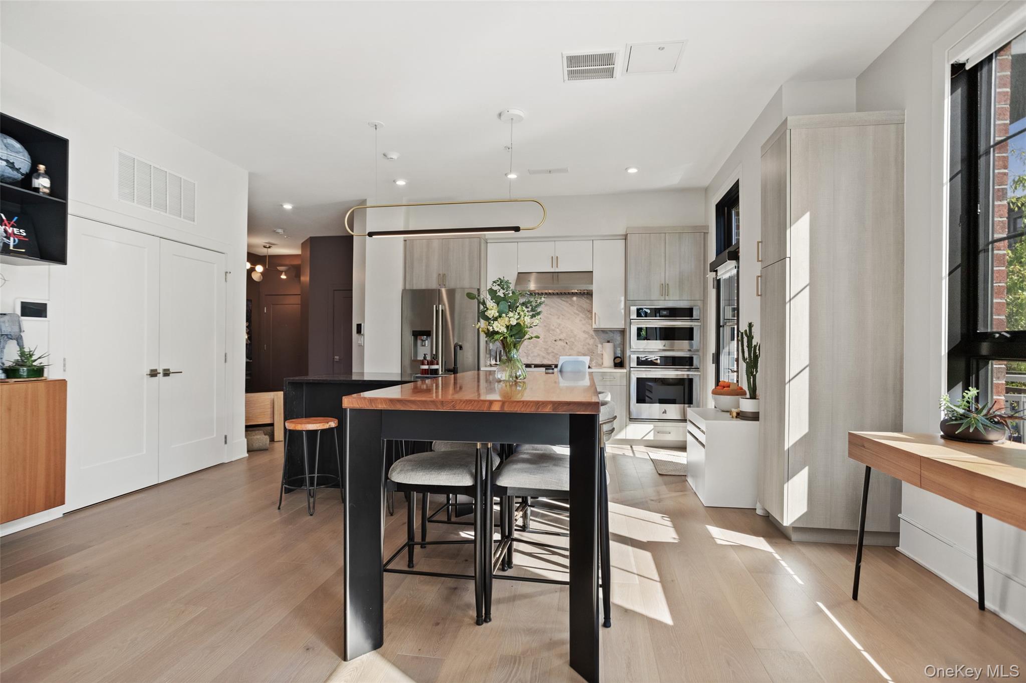 102 Legend Drive 202