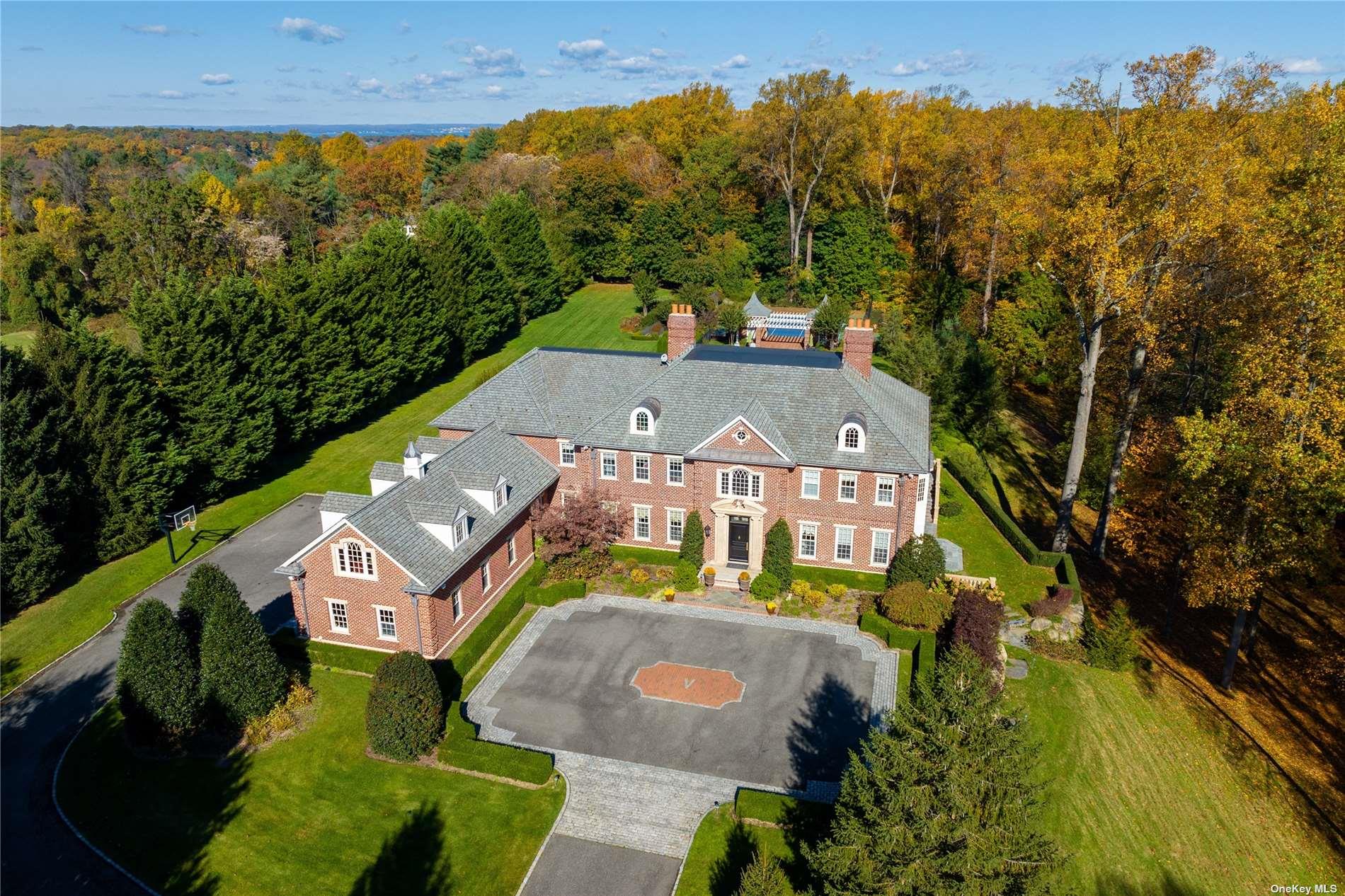 6 La Colline Drive, Mill Neck, New York image 2
