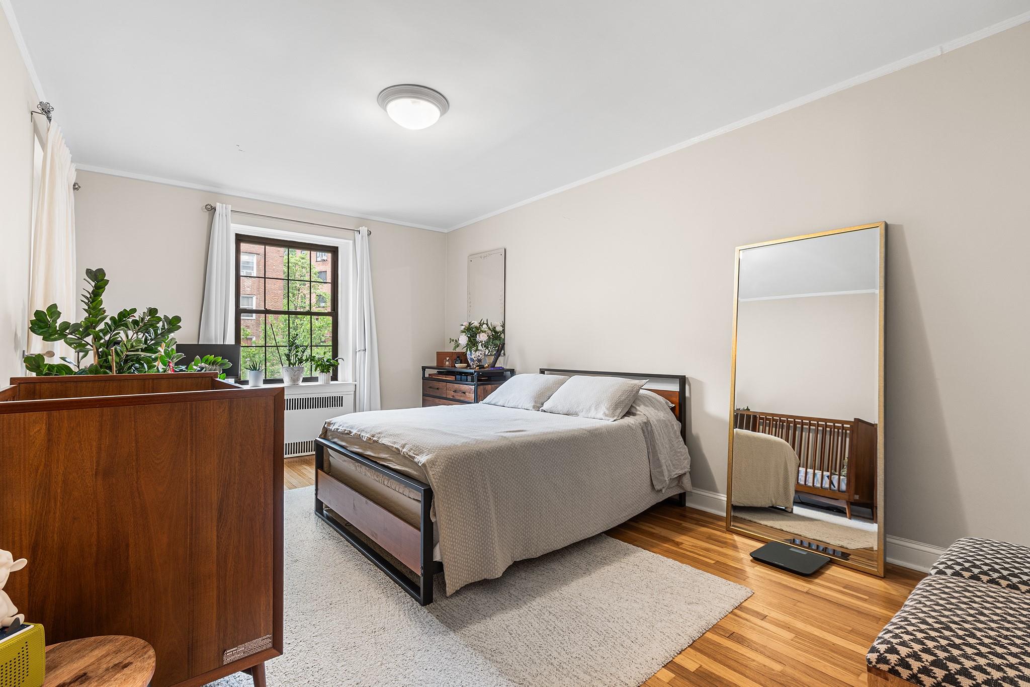 35 Parkview Avenue #4E, Bronxville, New York image 8
